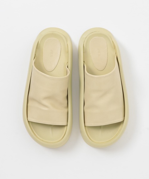 KBF（ケイビーエフ）の「スライドサンダル（サンダル・レディース・ブラック/イエロー・24/23.5/23）」の16枚目の写真