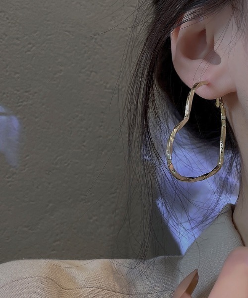 【関税.送料込】ana luisa/Jessica パフハート フープ ピアス org.jpg