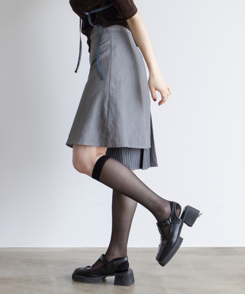 VACANCY（ヴァカンシー）の「レイヤードプリーツキュロットパンツ（その他パンツ・レディース・グレー/ブラック・MEDIUM/LARGE）」の10枚目の写真