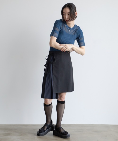 VACANCY（ヴァカンシー）の「レイヤードプリーツキュロットパンツ（その他パンツ・レディース・グレー/ブラック・MEDIUM/LARGE）」の20枚目の写真