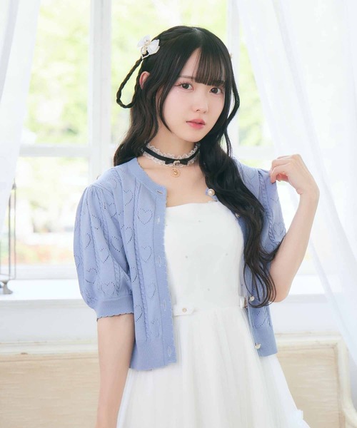 ROJITA(ロジータ)の「ハート柄ニットカーディガン(カーディガン/ボレロ・レディース・ホワイト/ブラック/サックスブルー・FREE)」の4枚目の写真