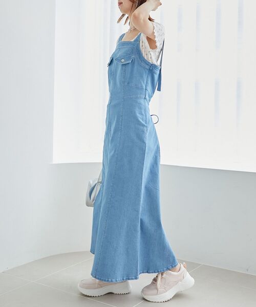 MAJESTIC LEGON（マジェスティックレゴン）の「レディシルエットステッチキャミワンピ（ワンピース・レディース・ブルー/ブラック・MEDIUM）」の5枚目の写真