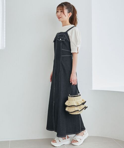 MAJESTIC LEGON（マジェスティックレゴン）の「レディシルエットステッチキャミワンピ（ワンピース・レディース・ブルー/ブラック・MEDIUM）」の11枚目の写真