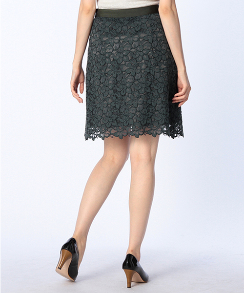 NOLLEY’S（ノーリーズ）の「S フラワーレーススカート 【InRed/MORE掲載】（スカート・レディース・オフホワイト/ダークグリーン/ブラック・38/36）」の11枚目の写真