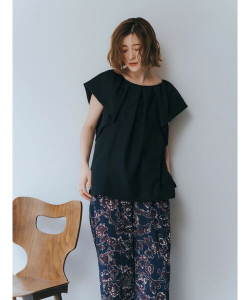 YECCA VECCA(イェッカヴェッカ)の「フレアブラウス(シャツ/ブラウス・レディース・ブラック/ライトブルー/オフホワイト・FREE)」の21枚目の写真