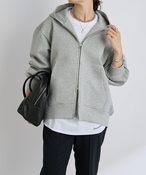 RIVE DROITE（リヴドロワ）の「【新色追加/リバイバル】バックテールZIPパーカー（パーカー・レディース・ライトグレー/オフホワイト/ブラウン/ベージュ/ネイビー/ホワイト・FREE）」の10枚目の写真