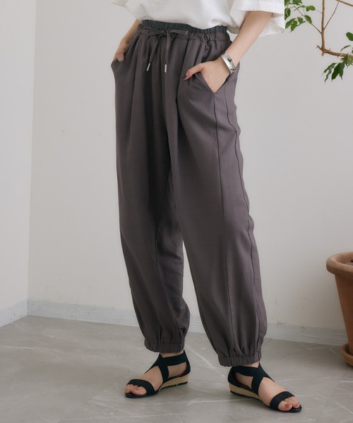 SUGAR ROSE（シュガーローズ）の「SUGAR ROSE ソフトパラシュートパンツ（その他パンツ・レディース・ベージュ/ブラック/チャコールグレー・FREE）」の4枚目の写真