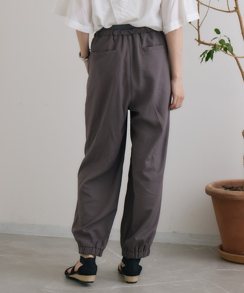 SUGAR ROSE（シュガーローズ）の「SUGAR ROSE ソフトパラシュートパンツ（その他パンツ・レディース・ベージュ/ブラック/チャコールグレー・FREE）」の16枚目の写真