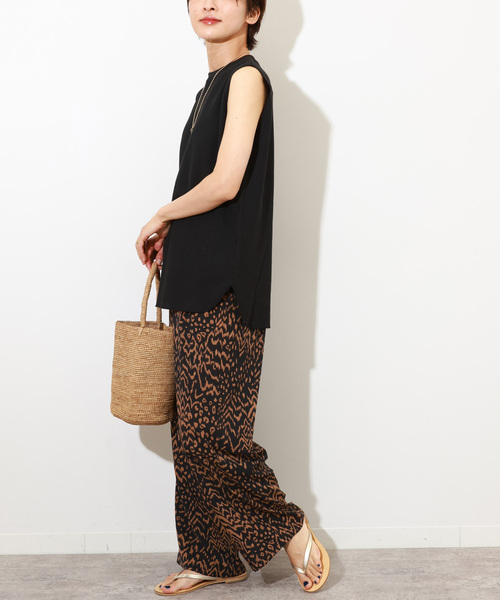 JOURNAL STANDARD relume（ジャーナルスタンダード　レリューム）の「《追加3》TCワッフルノースリーブ（Tシャツ/カットソー・レディース・ベージュ系その他/ホワイト/ブルー/チャコールグレー/ストーン/ブラック/バーガンディー・FREE）」の9枚目の写真