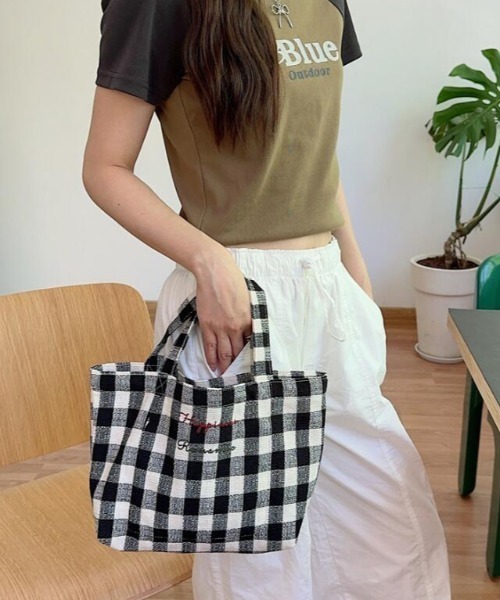 VIBGYOR Women（ヴィブジョー　ウィメン）の「【urge select】ギンガムチェック リボン柄 刺繍 ミニ トートバッグ（トートバッグ・レディース・ピンク/ブラック/グリーン・FREE）」の7枚目の写真
