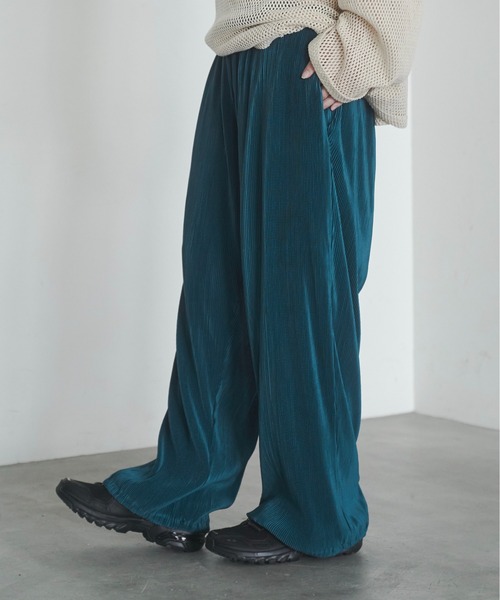 Utusiyo(ウツシヨ)の「pleats pants 襞(その他パンツ・メンズ・ブルー/ブラック・FREE)」の8枚目の写真
