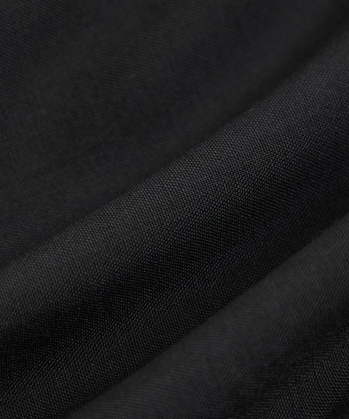 THE TOKYO（ザトウキョウ）の「【THE TOKYO/ザトウキョウ】Light Washable 2way Tops/ライトウォッシャブルトップス/ブラウス（シャツ/ブラウス・レディース・ベージュ/グレー/ブラック・38/36）」の4枚目の写真