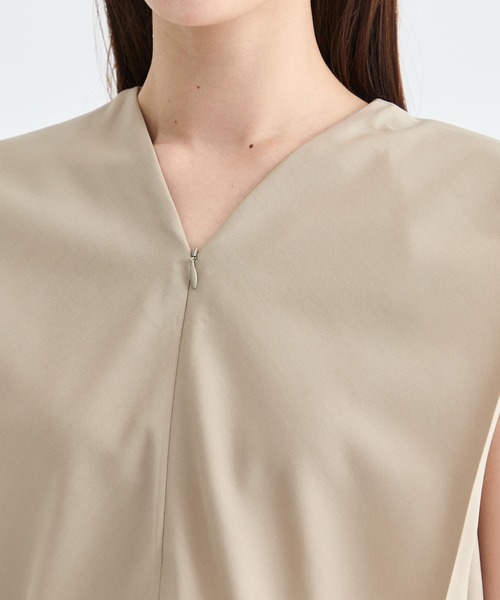 THE TOKYO（ザトウキョウ）の「【THE TOKYO/ザトウキョウ】Light Washable 2way Tops/ライトウォッシャブルトップス/ブラウス（シャツ/ブラウス・レディース・ベージュ/グレー/ブラック・38/36）」の17枚目の写真