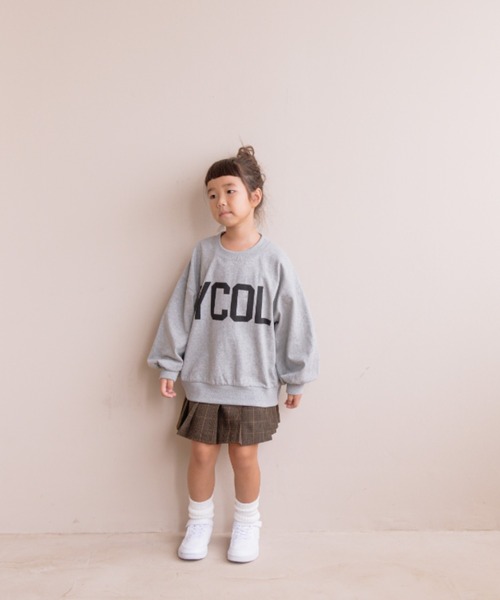 LOWRYS FARM(ローリーズファーム)の「BIGロゴプルオーバーLS 142507(Tシャツ/カットソー・キッズ・ネイビー/オレンジ/パープル/グレー・110cm/120cm/130cm/140cm/150cm)」の13枚目の写真