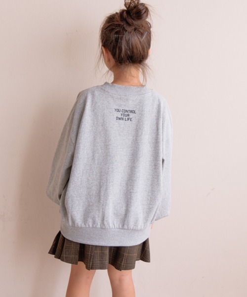 LOWRYS FARM(ローリーズファーム)の「BIGロゴプルオーバーLS 142507(Tシャツ/カットソー・キッズ・ネイビー/オレンジ/パープル/グレー・110cm/120cm/130cm/140cm/150cm)」の16枚目の写真