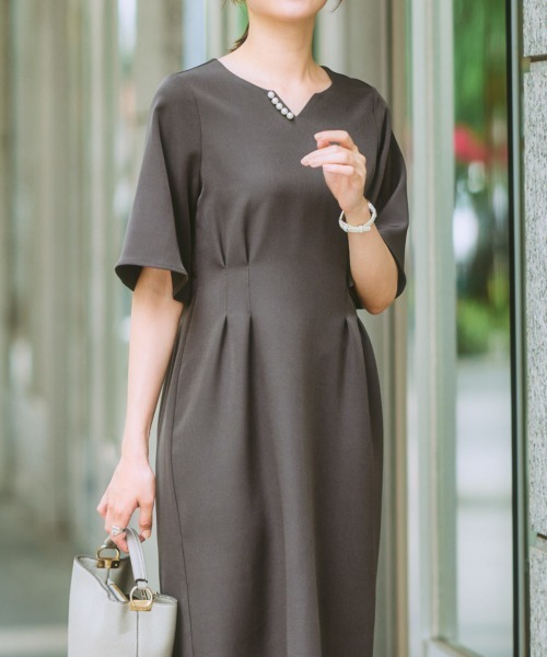 7days Life Styling(セブンデイズライフスタイリング)の「ダブルクロスキーネックコクーンワンピース(ワンピース・レディース・ベージュ/ネイビー/チャコール・LL/L/M/S)」の10枚目の写真