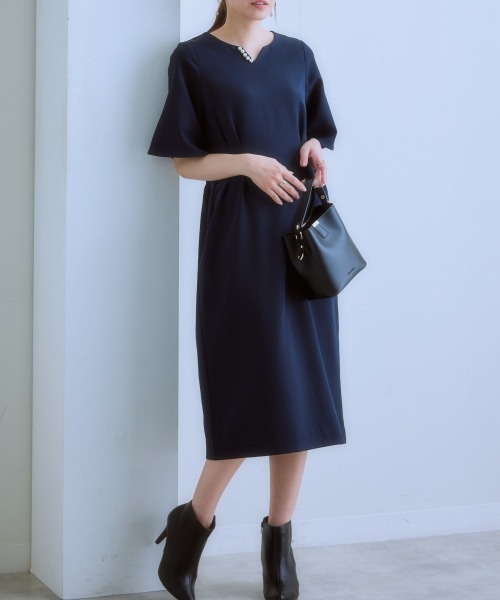 7days Life Styling(セブンデイズライフスタイリング)の「ダブルクロスキーネックコクーンワンピース(ワンピース・レディース・ベージュ/ネイビー/チャコール・LL/L/M/S)」の18枚目の写真