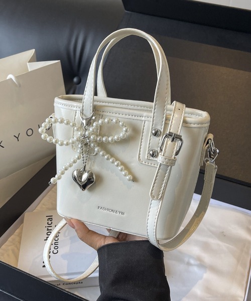 Teem Store(チームストア)の「PUミニバケツ ショルダー ハンドバッグ(ショルダーバッグ・レディース・シルバー/レッド/ホワイト/ブラック・FREE)」の21枚目の写真
