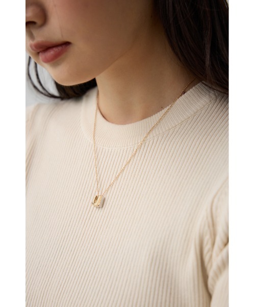 AZUL by moussy（アズールバイマウジー）の「スクエアメタルオーバーラップネックレス（ネックレス・レディース・シルバー/ゴールド系その他・FREE）」の7枚目の写真