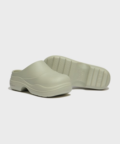 ROCKFISH WEATHERWEAR（ロックフィッシュウェザーウェア）の「Rockfish Weatherwear/ロックフィッシュ ウェザーウェア/HAYDEN CLOG（レインシューズ・レディース・アイボリー系/ブラック/その他10・24/23/25）」の16枚目の写真