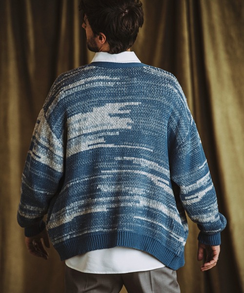 NO ID.(ノーアイディ)の「【NO ID.】Cotton Knit Reversible V-Neck Cardigan / コットン ニット リバーシブル Vネック カーディガン(カーディガン/ボレロ・メンズ・アイボリー/ブルーグレー/ブラック・ONE SIZE)」の4枚目の写真