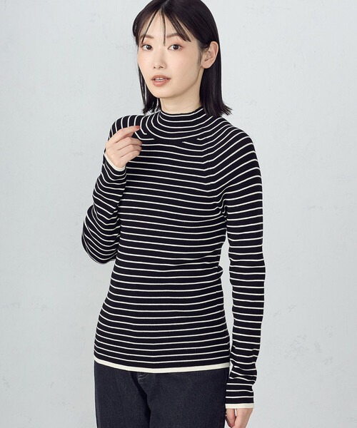COMME CA ISM(コムサイズム)の「ベーシックリブ ボーダー ハイネックニット(ニット/セーター・レディース・ホワイト×ブラック/ブラック×ホワイト・MEDIUM/LARGE)」の3枚目の写真