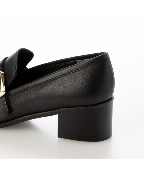 Mode et Jacomo（モードエジャコモ）の「バックルヒールローファー（ローファー・レディース・ブラック/ライトベージュ/ダークブラウン・22.5cm/23cm/23.5cm/24cm/24.5cm）」の22枚目の写真