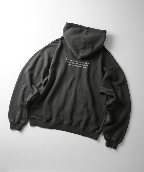 ILL'S(イルズ)の「ヴィンテージライク ピグメント加工 ビッグシルエット フェードバックプリント / カットオフフロント刺繍 プリントパーカー フーディー ユニセックス【ILL'S】(パーカー・メンズ・チャコールグレー/ベージュ系その他/ブラウン/ベージュ/ブラウン系その他/グレー系・L/M)」の18枚目の写真