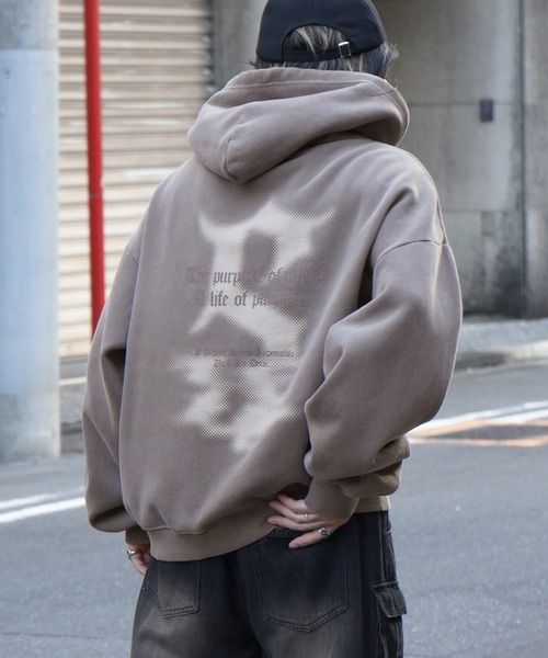 ILL'S(イルズ)の「ヴィンテージライク ピグメント加工 ビッグシルエット フェードバックプリント / カットオフフロント刺繍 プリントパーカー フーディー ユニセックス【ILL'S】(パーカー・メンズ・チャコールグレー/ベージュ系その他/ブラウン/ベージュ/ブラウン系その他/グレー系・L/M)」の19枚目の写真