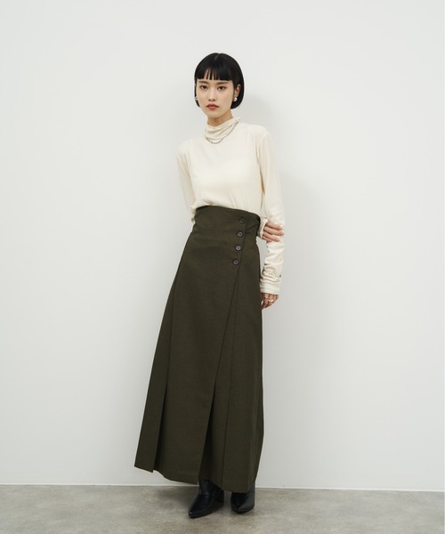 NOGLE(ノグル)の「【NOGLE/ノグル】ハイウエストラッププリーツスカート(スカート・レディース・カーキブラウン/グレイッシュベージュ/チャコール・L/M)」の20枚目の写真