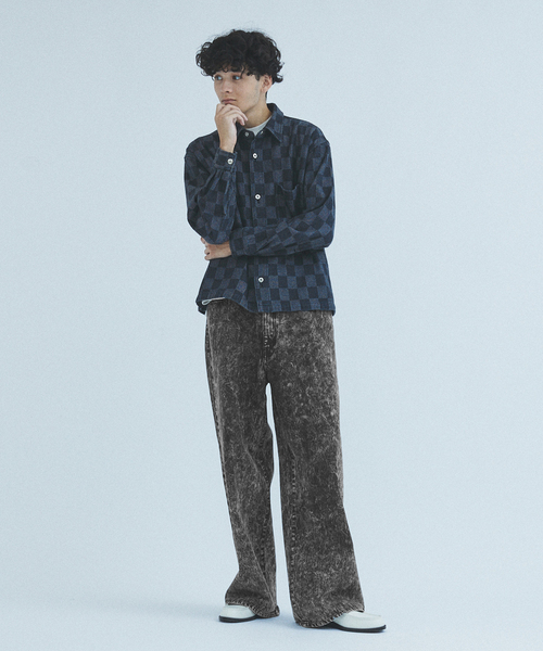 417 EDIFICE(フォーワンセブンエディフィス)の「”WIDE Leg Flare” chemicl 5P パンツ(デニムパンツ・メンズ・ブラック/ブラウン/ネイビー・MEDIUM/LARGE)」の4枚目の写真