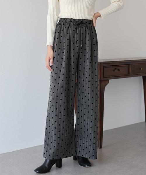 BLUEEAST（ブルーイースト）の「フロッキードットパンツ（その他パンツ・レディース・グレー/ベージュ・MEDIUM）」の14枚目の写真