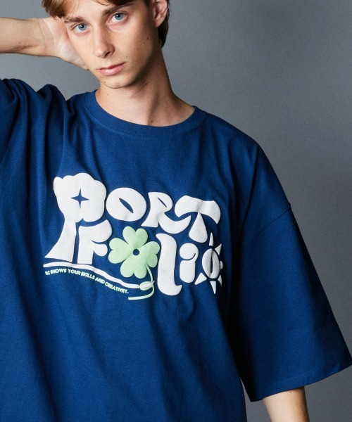 rehacer : Portfolio foaming Logo CS / ポートフォリオ フォーミング ロゴ ワイド カットソー（Tシャツ/カットソー）｜rehacer（レアセル）