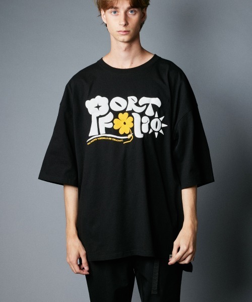rehacer : Portfolio foaming Logo CS / ポートフォリオ フォーミング ロゴ ワイド カットソー（Tシャツ/カットソー）｜rehacer（レアセル）