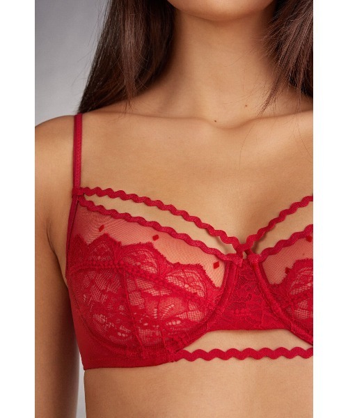 Intimissimi（インティミッシミ）の「Winter of Love バルコ