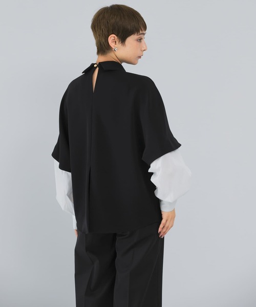 CHIGNON（シニヨン）の「CHIGNON　スリーブレイヤードドルマンブラウス（シャツ/ブラウス・レディース・ライトベージュ/ブラック・FREE）」の4枚目の写真