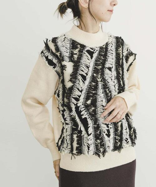 ITEMS URBANRESEARCH(アイテムズ アーバンリサーチ)の「フリンジプチハイニット(ニット/セーター・レディース・ホワイト系その他/ブラウン系その他・FREE)」の12枚目の写真