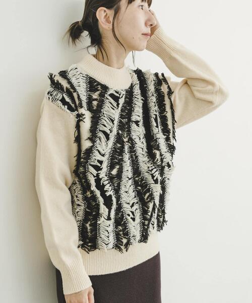 ITEMS URBANRESEARCH(アイテムズ アーバンリサーチ)の「フリンジプチハイニット(ニット/セーター・レディース・ホワイト系その他/ブラウン系その他・FREE)」の14枚目の写真