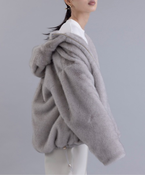 Eimee Law（エイミーロウ）の「ミンクライクファーフーディ