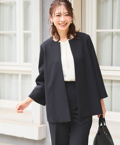 CROSS FUNCTION（クロスファンクション）の「【入荷禁止】《洗える・ストレッチ・シワになりにくい》正解 Aラインフレアジャケット【CF/クロスファンクション】（ノーカラージャケット・レディース・ブラック/ライトグレー/ベージュ/ネイビー・7号/9号/11号/13号/15号）」の6枚目の写真