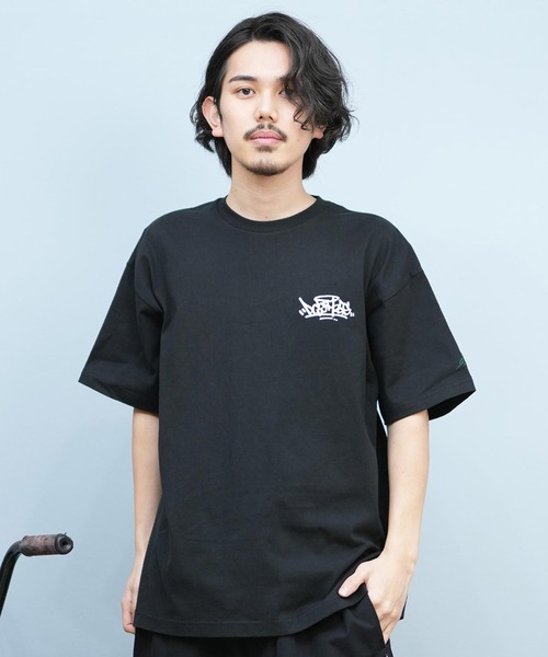 DC（ディーシー）の「DC/ディーシー 半袖Tシャツ バックプリント ルーズシルエット 25 GRAFFITTI SS DST251097（Tシャツ/カットソー・メンズ・ホワイト/ブラック・XL/L/M/XXL）」の13枚目の写真
