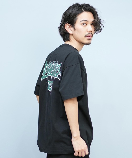 DC（ディーシー）の「DC/ディーシー 半袖Tシャツ バックプリント ルーズシルエット 25 GRAFFITTI SS DST251097（Tシャツ/カットソー・メンズ・ホワイト/ブラック・XL/L/M/XXL）」の16枚目の写真