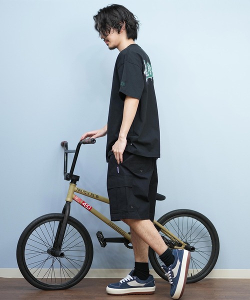 DC（ディーシー）の「DC/ディーシー 半袖Tシャツ バックプリント ルーズシルエット 25 GRAFFITTI SS DST251097（Tシャツ/カットソー・メンズ・ホワイト/ブラック・XL/L/M/XXL）」の18枚目の写真