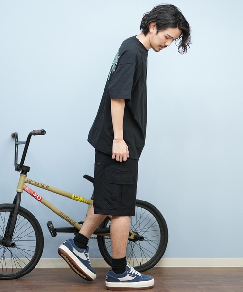 DC（ディーシー）の「DC/ディーシー 半袖Tシャツ バックプリント ルーズシルエット 25 GRAFFITTI SS DST251097（Tシャツ/カットソー・メンズ・ホワイト/ブラック・XL/L/M/XXL）」の20枚目の写真