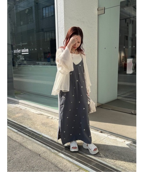 titivate(ティティベイト)の「ギャザーデザインシアーブラウス(シャツ/ブラウス・レディース・ライトピンク/アイボリー/ライトイエロー/ダークブラウン・S/L/M)」の9枚目の写真