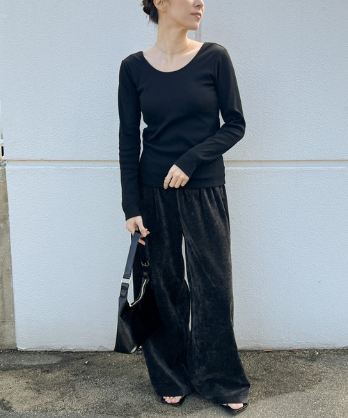 select MOCA(セレクトモカ)の「バックオープンカップ付きロングスリーブトップス(Tシャツ/カットソー・レディース・ブラック/オフホワイト/チャコールグレー・FREE/LARGE/SMALL)」の21枚目の写真