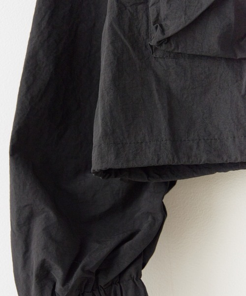 BLANK (ブランク)の「Multi Pocket Stand Neck blouson / マルチポケット スタンドネック ブルゾン 秋物 秋服 2026年秋冬(ブルゾン・レディース・ホワイト/ブラック/ベージュ・FREE)」の6枚目の写真