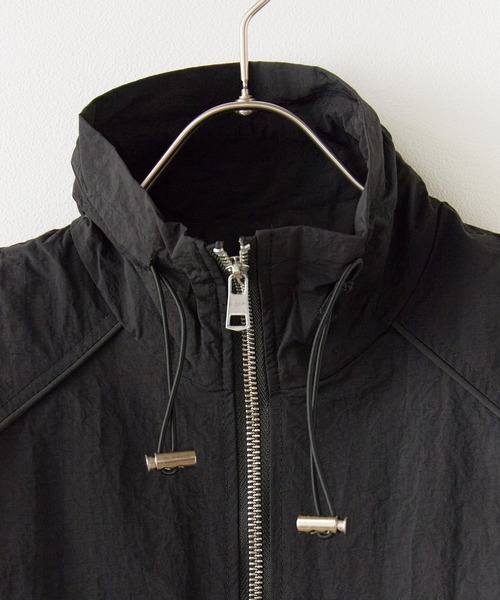 BLANK (ブランク)の「Multi Pocket Stand Neck blouson / マルチポケット スタンドネック ブルゾン 秋物 秋服 2026年秋冬(ブルゾン・レディース・ホワイト/ブラック/ベージュ・FREE)」の4枚目の写真