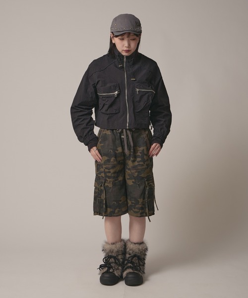BLANK (ブランク)の「Multi Pocket Stand Neck blouson / マルチポケット スタンドネック ブルゾン 秋物 秋服 2026年秋冬(ブルゾン・レディース・ホワイト/ブラック/ベージュ・FREE)」の18枚目の写真