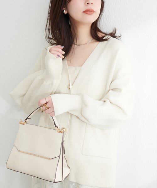 natural couture（ナチュラルクチュール）の「ぷっくり金ボタンミドルカーデ（カーディガン/ボレロ・レディース・チャコールグレー/アイボリー/ピンク/キャメル/イエロー・FREE）」の12枚目の写真